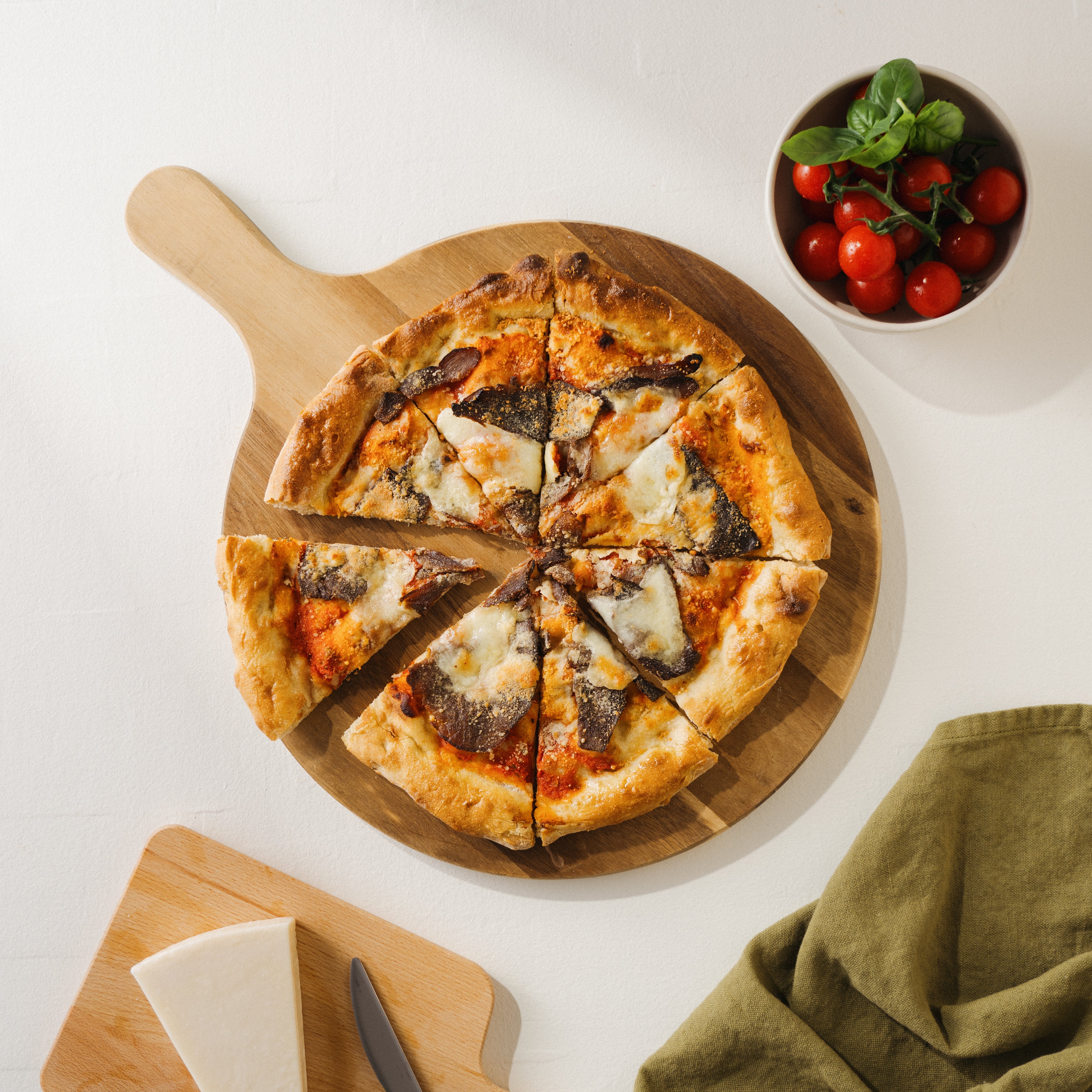 Pizza fumée au bois d’érable (La Classique)